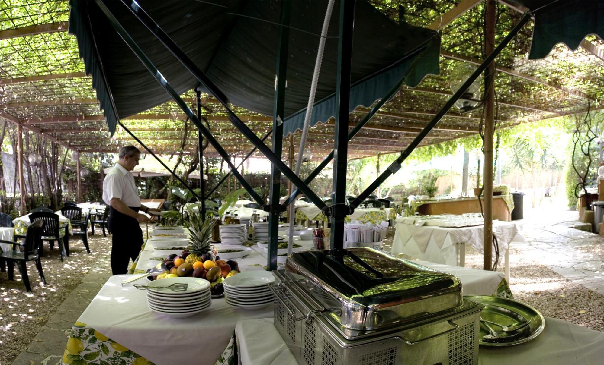 Hotel Delle Muse Rome Restoran foto