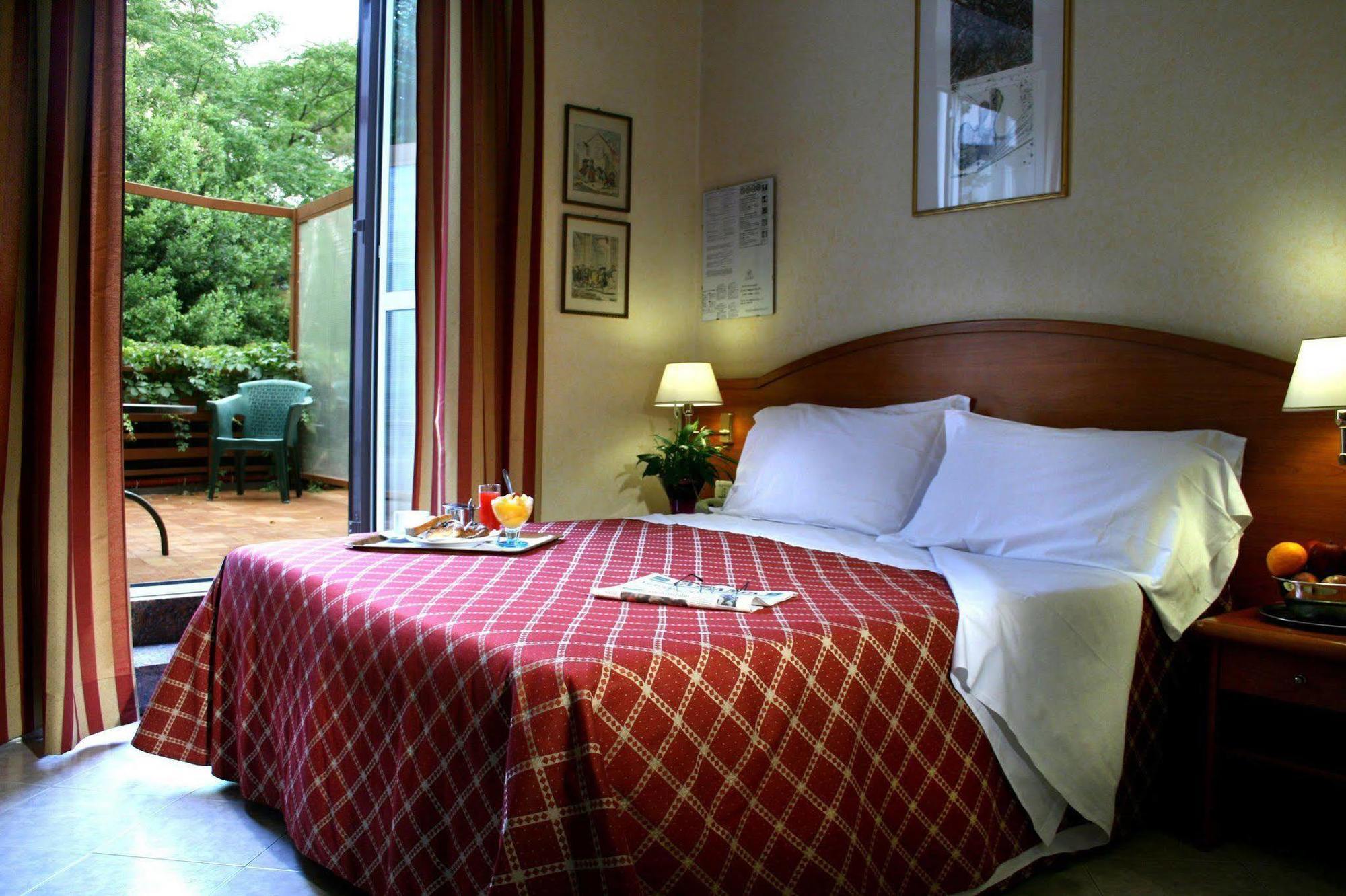 Hotel Delle Muse Rome Ruang foto